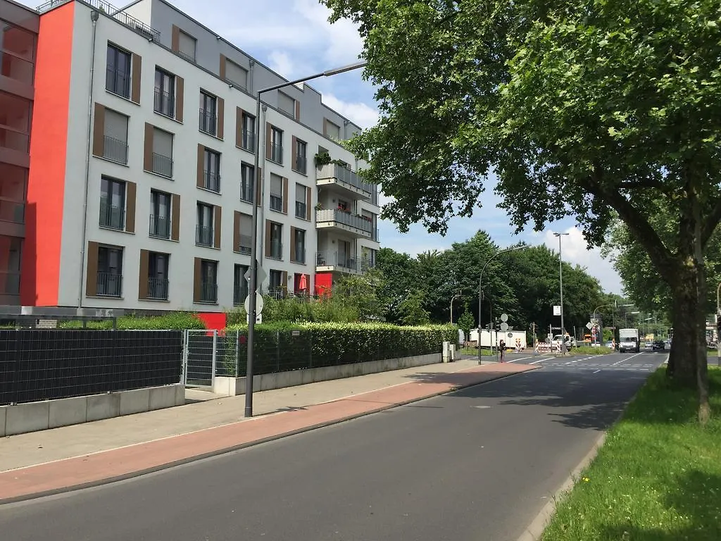 Living Colonia Hotell Lägenhet
